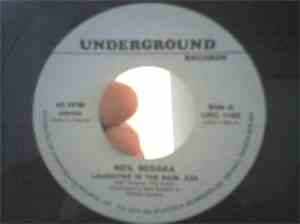 Neil Sedaka - Laughter In The Rain / The Immigrant
