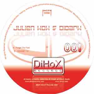 Julien Hox & DiDark - Forget The Past