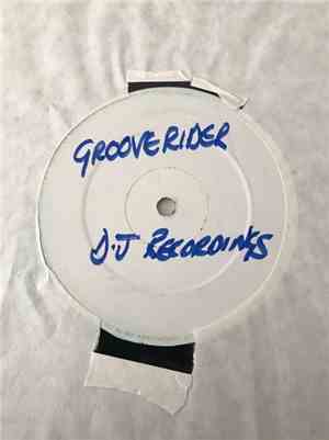 Inta-Warriors - Volume 1 - Your Love Is Yours / Aqua-Pura