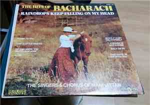 The Singers & Chorus Of Manhattan - The Hits Of Bacharach