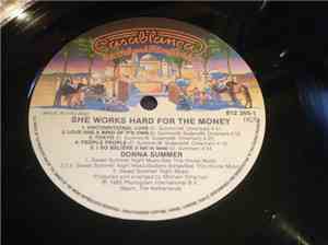 Donna Summer - She Works Hard For The Money