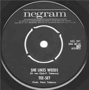 Tee-Set - She Likes Weeds