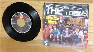 The Teens - Give Me More