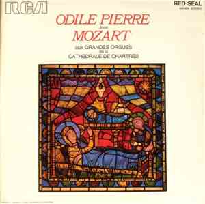 Odile Pierre - Joue Mozart aux Grandes Orgues de la Cathedrale de Chartres