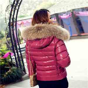 Opaque  - Short Pink Down Jacket With Fur Collar