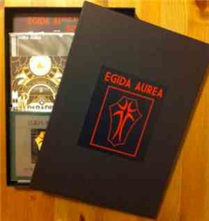 Egida Aurea - Boxed