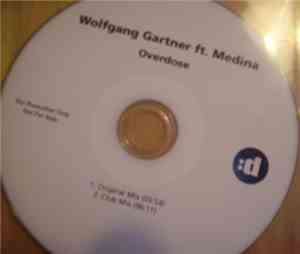 Wolfgang Gartner ft. Medina  - Overdose