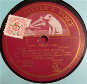 Mezzrow-Ladnier Quintet - Royal Garden Blues / If You See Me Comin'
