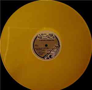 Freddy Clarke / The Internationals  - My Star Attraction / Crucial Dub