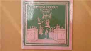Patricia Rideout, Harry Somers - Patricia Rideout  Contralto  In recital