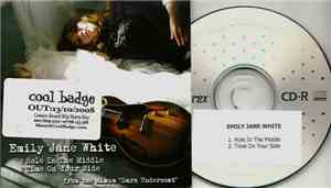 Emily Jane White - Hole In The Middle
