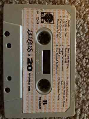 Bee Gees - Bee Gees 20 Greatest Hits