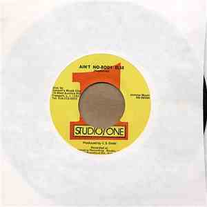 The Heptones / Slim Smith & The Soul Vendors - Ain't Nobody Else