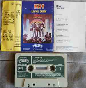Kiss - Love Gun