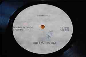 Commodores - Old-Fashion Love