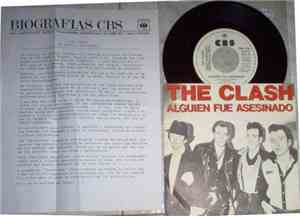 The Clash - Alguien Fue Asesinado = Somebody Got Murdered