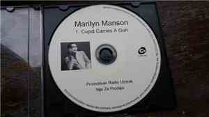 Marilyn Manson - Cupid Carries A Gun