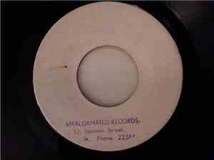 The Pioneers - Baby Don't Be Late / Dem A Laugh