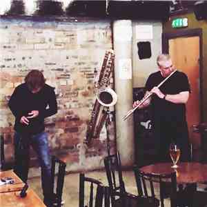 Tony Bevan And Richard Youngs - The Two Monarchs - Live At The Old Hairdres ...