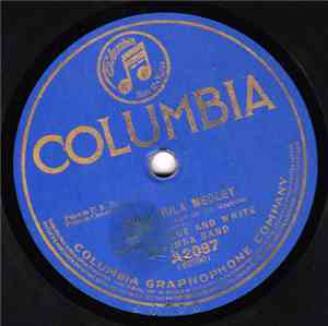 Blue And White Marimba Band - Hula Hula Medley / When Cupid Calls