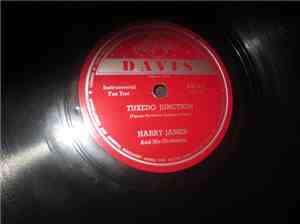 Harry James And His Orchestra - Tuxedo Junction / Hodge Podge