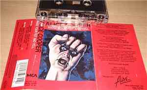 Alice Cooper  - Raise Your Fist And Yell