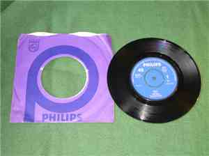 Morecambe & Wise - Following You Around