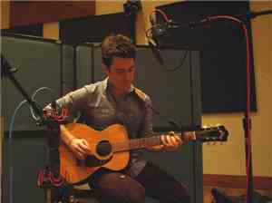 Eliot Bronson - Folkadelphia Session 12​/​7​/​2014