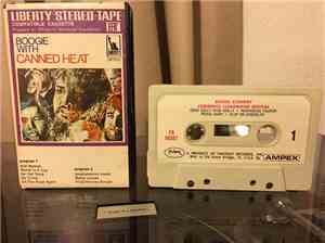 Canned Heat - Boogie With Canned Heat
