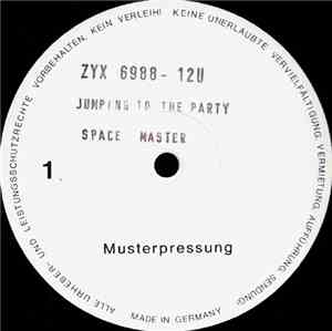 Space Master - Jumping To The Party