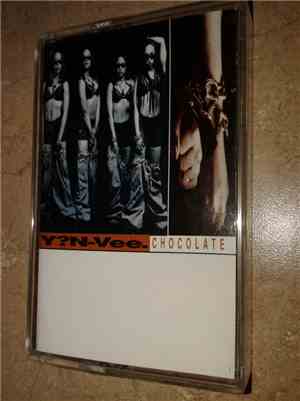 Y?N-Vee - Chocolate