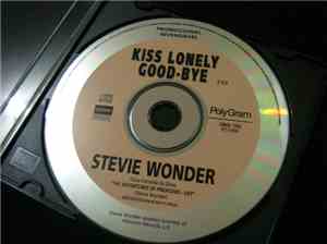 Stevie Wonder - Kiss Lonely Good-Bye