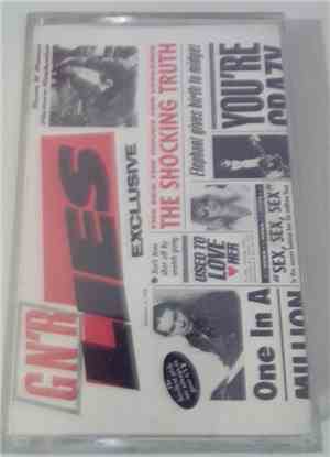 Guns N' Roses - G N' R Lies