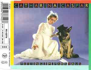 Catharina Caspar - Petting Im Parkhaus