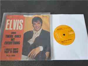 Elvis Presley - There Goes My Everything