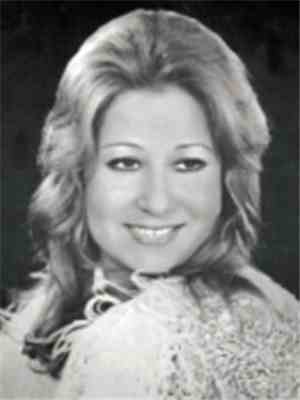 Bedia Akartürk - Sevemedim Karagözlüm / Uykudamısın Sevgili Yarim