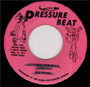 Peter Tosh / Joe Gibbs Allstars - Black Dignity / He's So Real To Me (Versi ...
