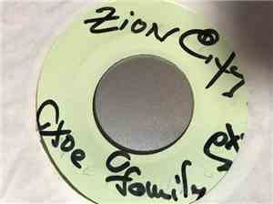 Unknown Artist - Zion City