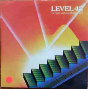 Level 42 - The Sun Goes Down (Living It Up)